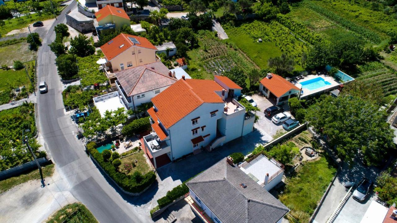 Family Friendly Apartments With A Swimming Pool Supetarska Draga - Donja, Rab - 2019 外观 照片